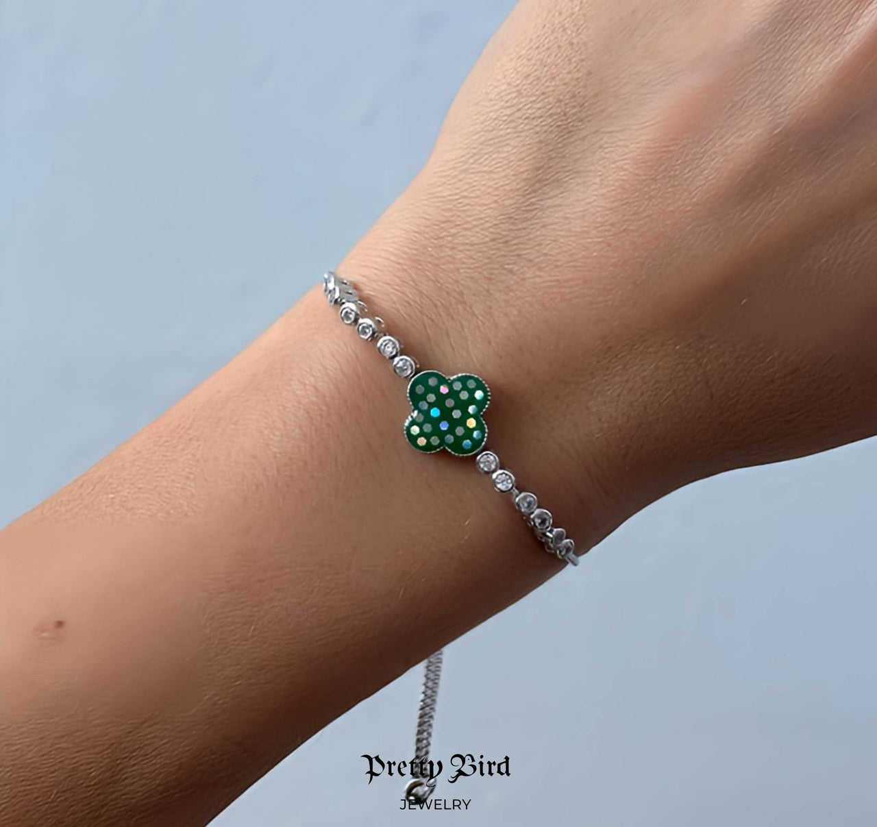 Crystal Clover Box Chain Lariat Bracelet