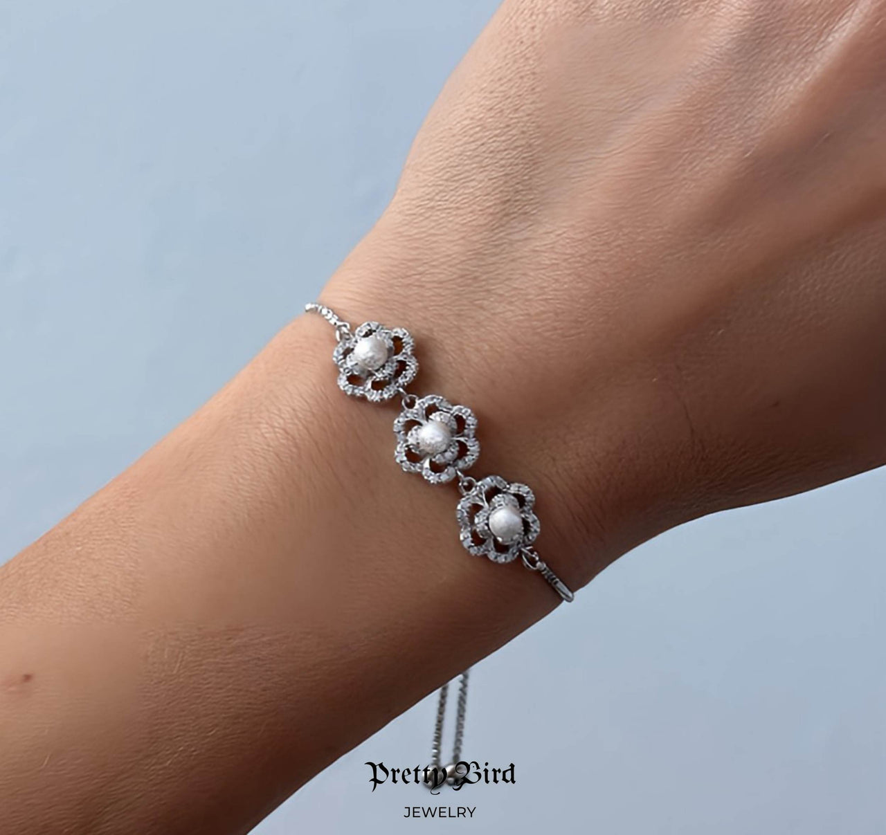 Pearl Flower Box Chain Lariat Bracelet