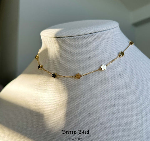 Daisy Necklace